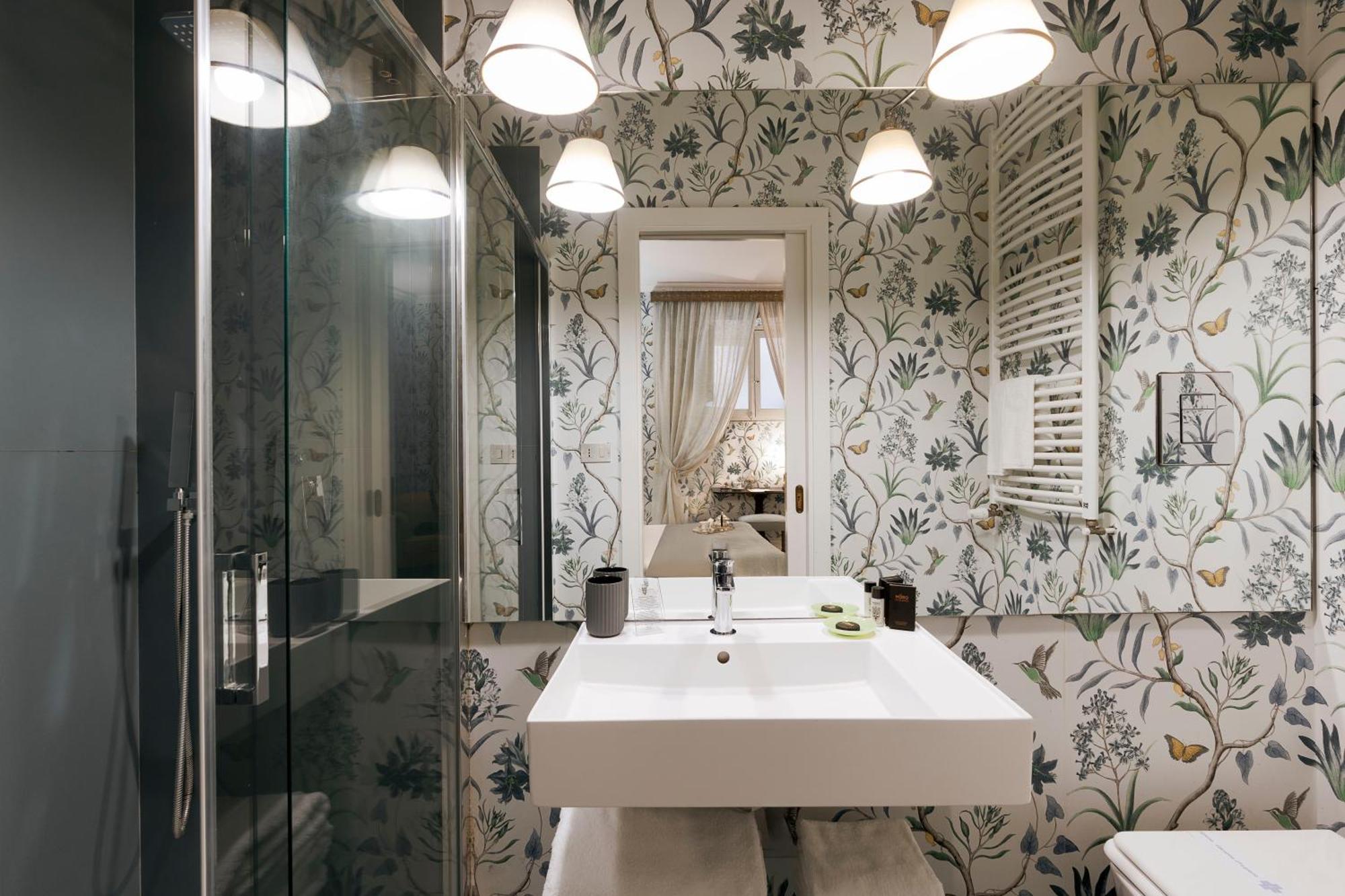 ホテル Palazzo Arone Dei Baroni Di Valentino パレルモ 部屋 写真